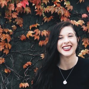 Meet your Posher, Madison